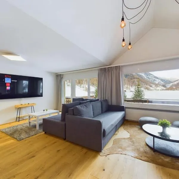 Mountain Majesty Apartment with Stunning Views，位于塔什的酒店