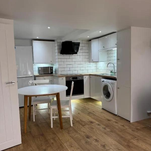 Cellar Suite，位于庞特佛雷特的酒店