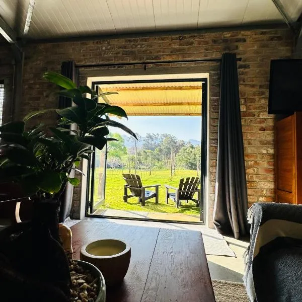 Apple Cottage，位于格拉鲍的酒店