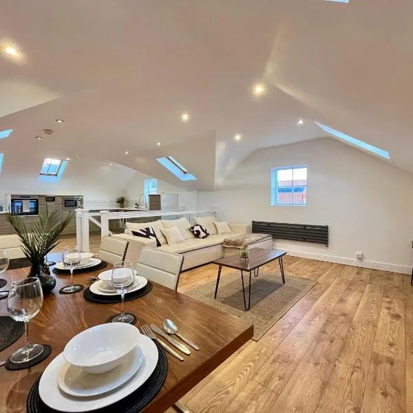 Central duplex Apt in Leamington Spa，位于利明顿温泉的酒店