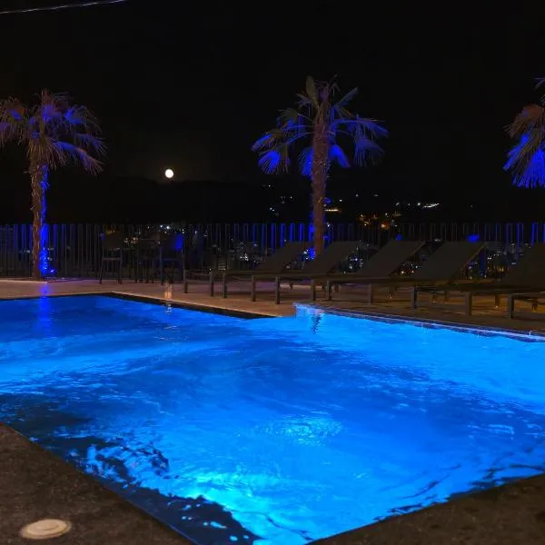 Hotel Selavi,位于萨兰达的酒店