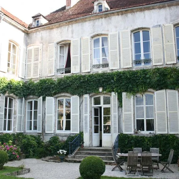 B&B Le Jardin de Carco，位于Nod-sur-Seine的酒店