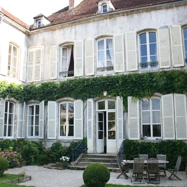 B&B Le Jardin de Carco，位于Chaumont-le-Bois的酒店