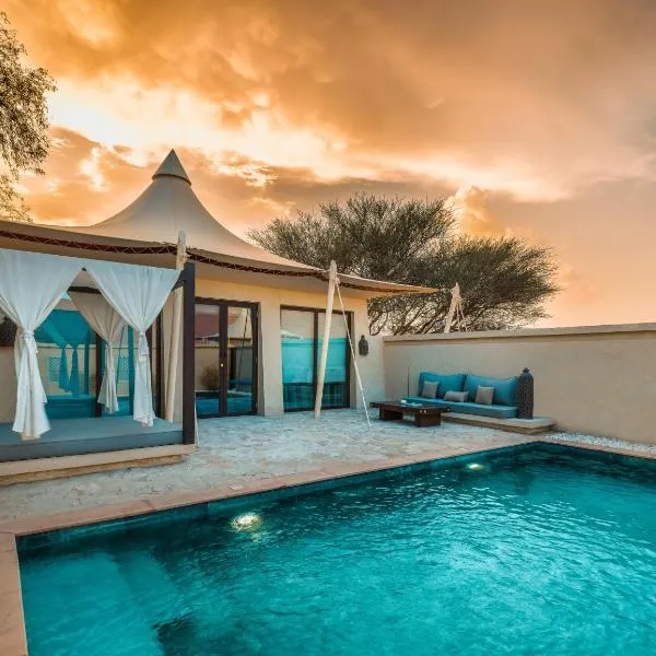Desert Nights Resort - Inclusive of a Free Sunset Drive and Camel Ride，位于Shāhiq的酒店