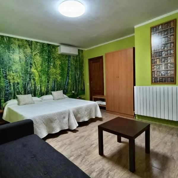 Casa Rural Natalia，位于Valmuel的酒店