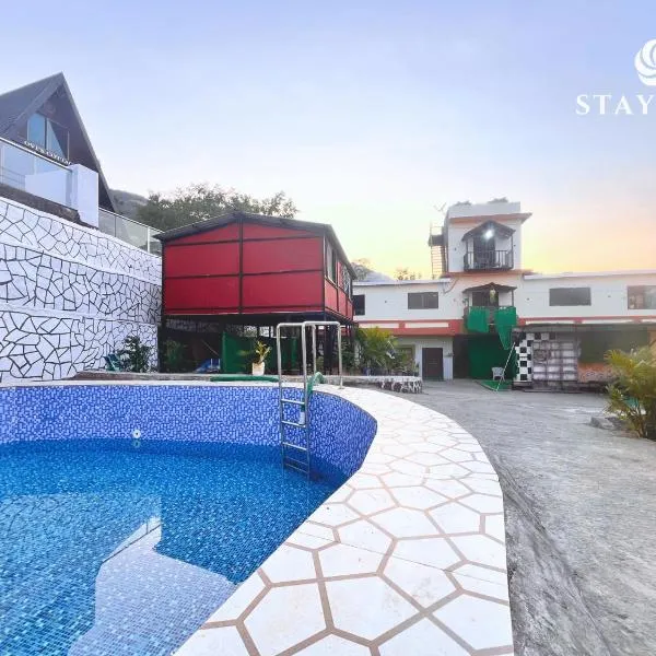 StayMist - Casa Atlas Villa，位于罗纳瓦拉的酒店