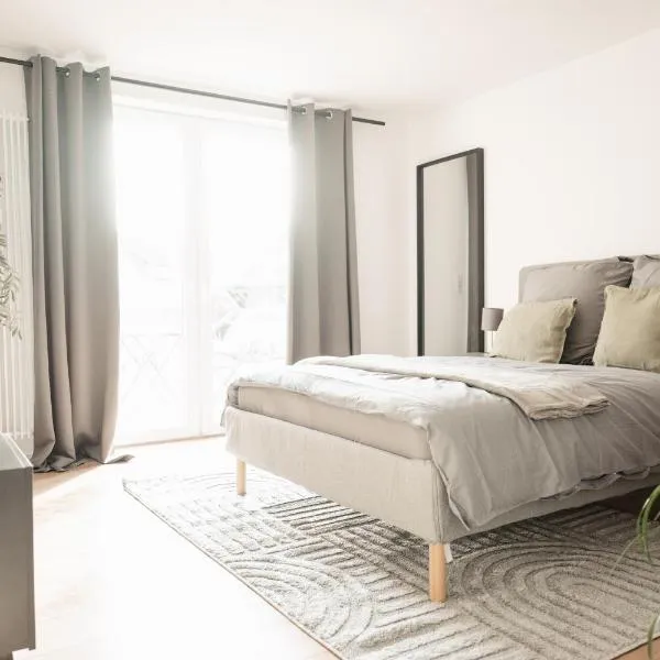 Elegantes Apartment mit Terrasse，位于巴特皮尔蒙特的酒店