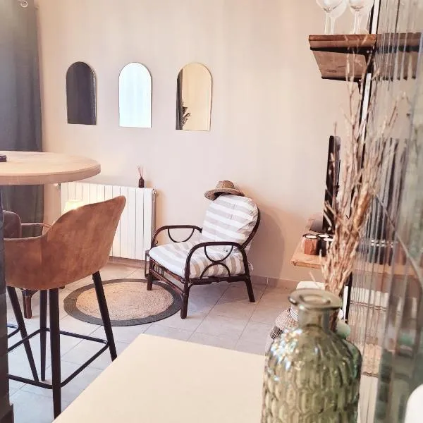 La Petite Escale，位于吕内尔的酒店