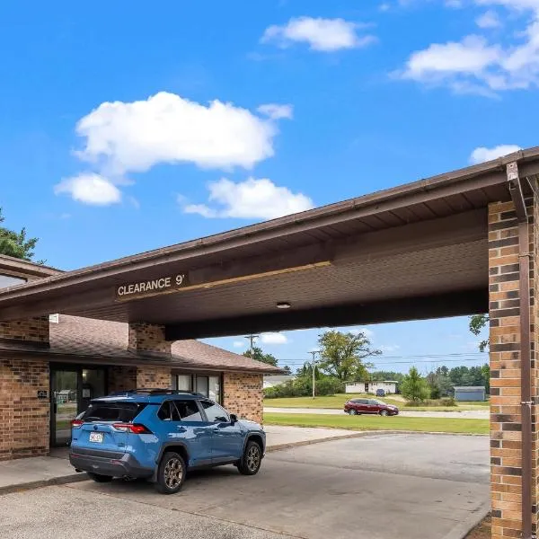 Wautoma Inn by OYO near Airport WI 73，位于Wautoma的酒店