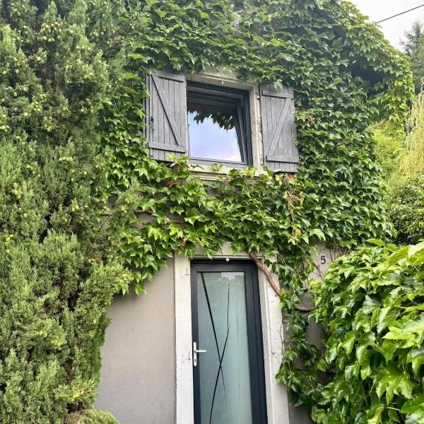 Maison en lisière de forêt, montagne et vignobles，位于Rammersmatt的酒店