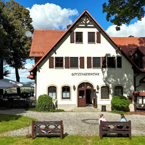 Berggasthof & Hotel Götzinger Höhe，位于萨克森自由州诺伊斯塔滕的酒店