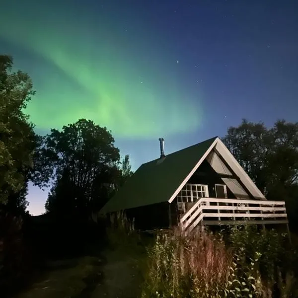 Sjursnes, Lyngen alps, Aurora borealis，位于特罗姆瑟的酒店
