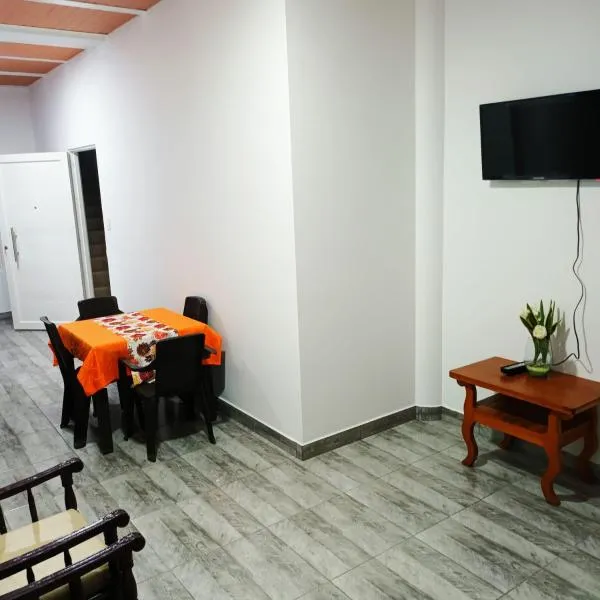 Apartahotel Zamflor，位于阿西斯港的酒店