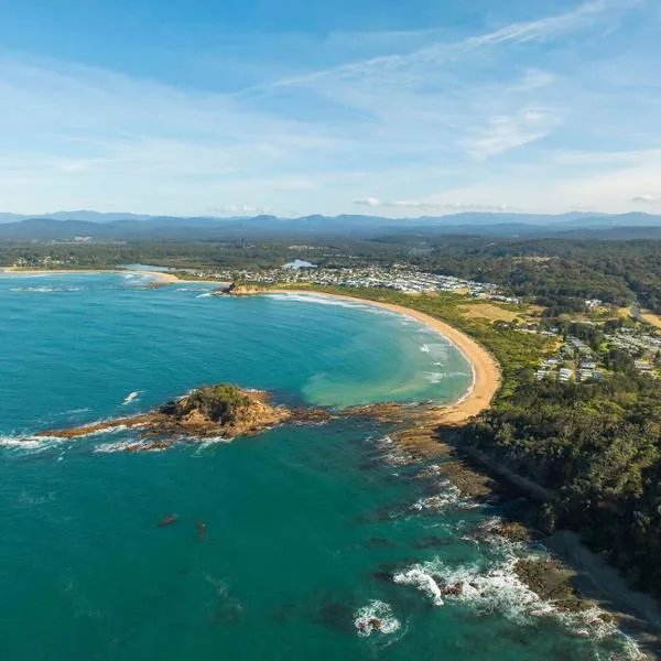 巴林斯海滩假日公园，位于Tomakin的酒店