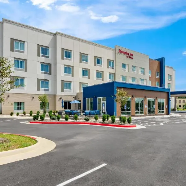 Hampton Inn Daleville，位于Daleville的酒店