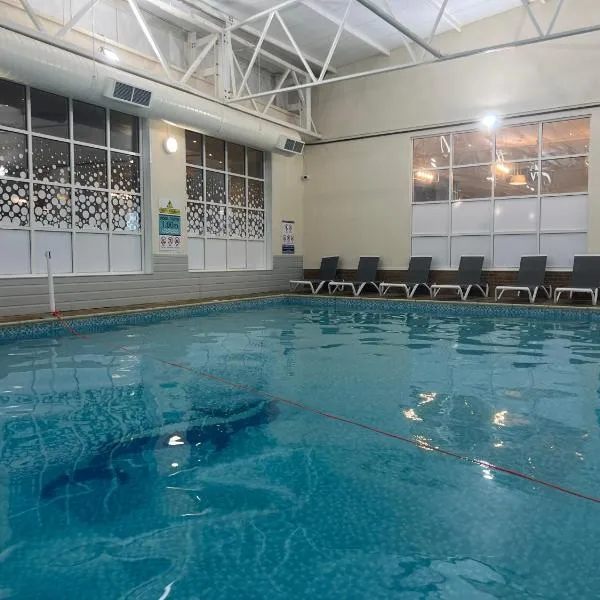 North Devon Resort Budget，位于伊尔弗勒科姆的酒店