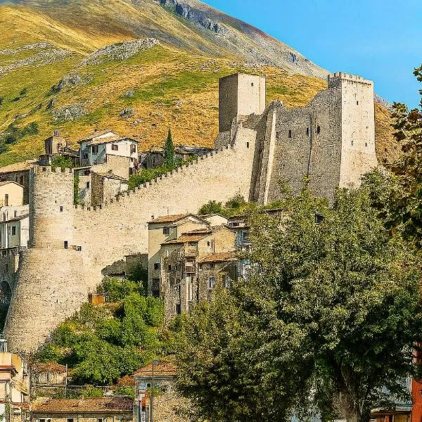 Domus Aura，位于伊特里的酒店