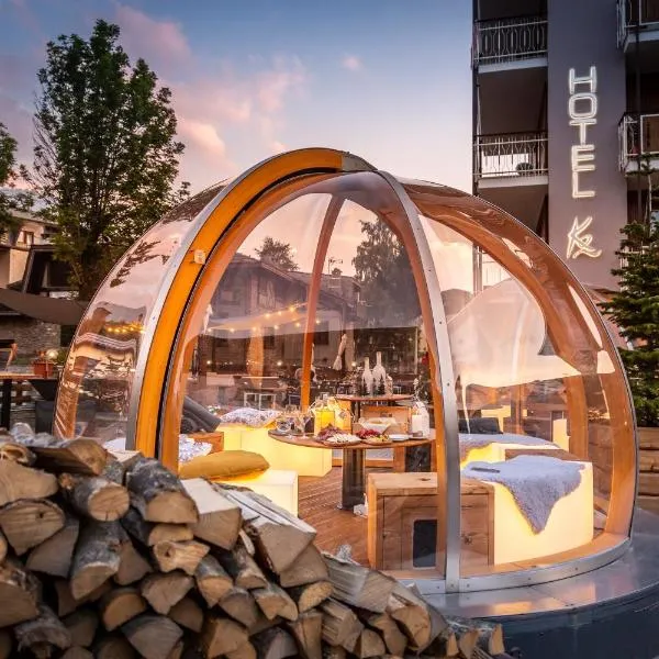 Hotel K2，位于萨奥兹-杜尔克斯的酒店