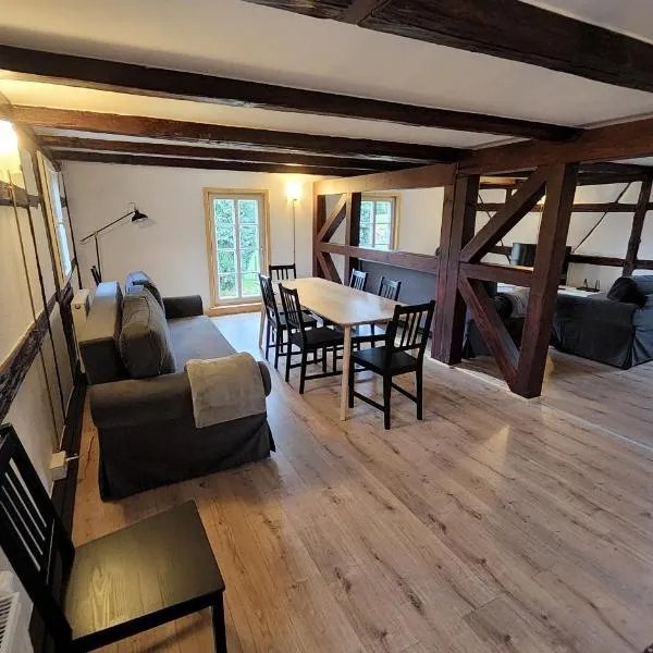 Vierseithof "Waitzdorfer Hof"，位于霍恩斯泰因的酒店