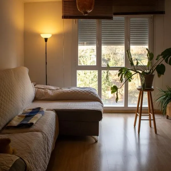 Cozy apartment in the mountains，位于布龙查莱斯的酒店