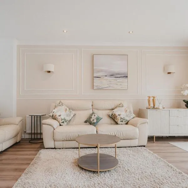 Modern town house，位于拉姆斯盖特的酒店