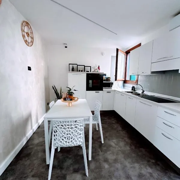 Suite 31，位于罗维戈的酒店