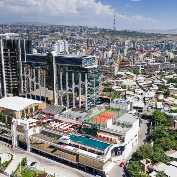 Seven Visions Resort and Places, the Dvin，位于埃里温的酒店