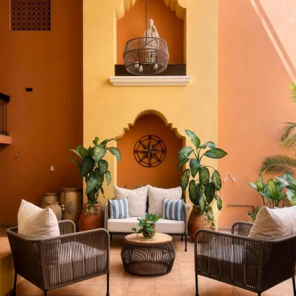 HOTEL COLLI，位于圣何塞德尔卡沃的酒店