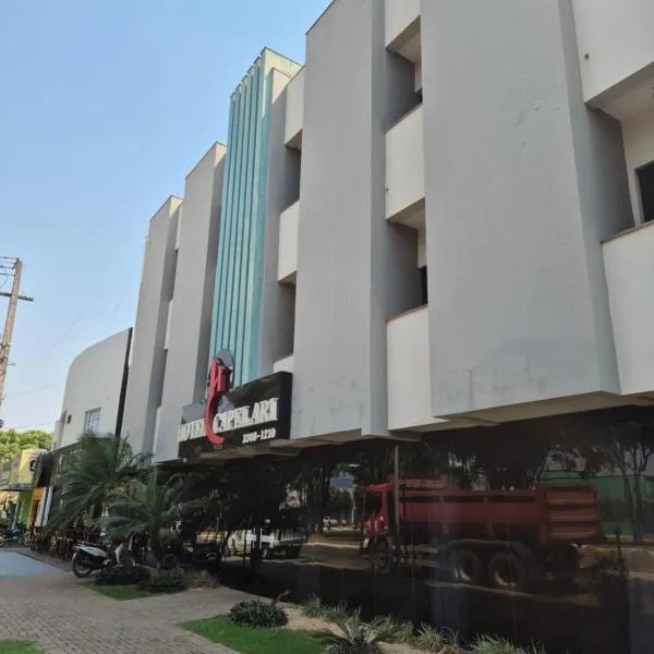 Hotel Capelari，位于Nova Mutum的酒店