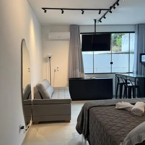 Studio lnhô Tim，位于布鲁马迪纽的酒店