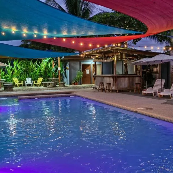 La Cuna Inn，位于希门尼斯港的酒店