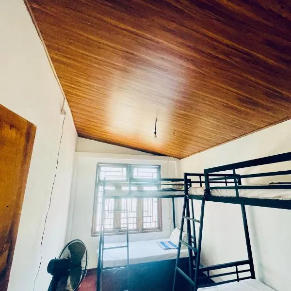 Ku'Vana Hostel Kandy，位于康提的酒店