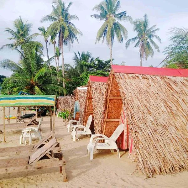 Amwani Beach Camp - Mini Glamping Tent，位于爱妮岛的酒店