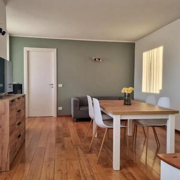 Bilocale con vista panoramica，位于布鲁纳特的酒店
