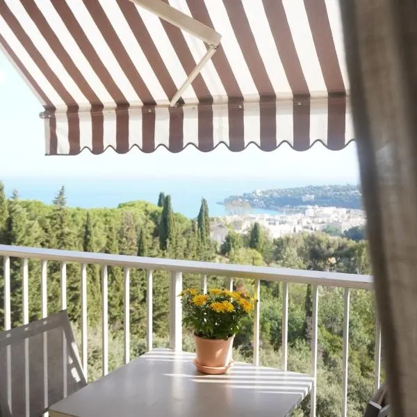 Casa Mare - Sea View, Home Cinema, Parking，位于芒通的酒店