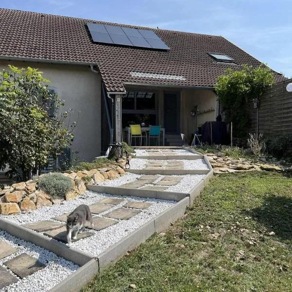 Grange de Courbey，位于Chambornay-lès-Pin的酒店