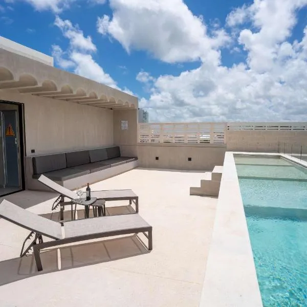 Work and Relax Studio with Rooftop and Workspace，位于坎昆的酒店