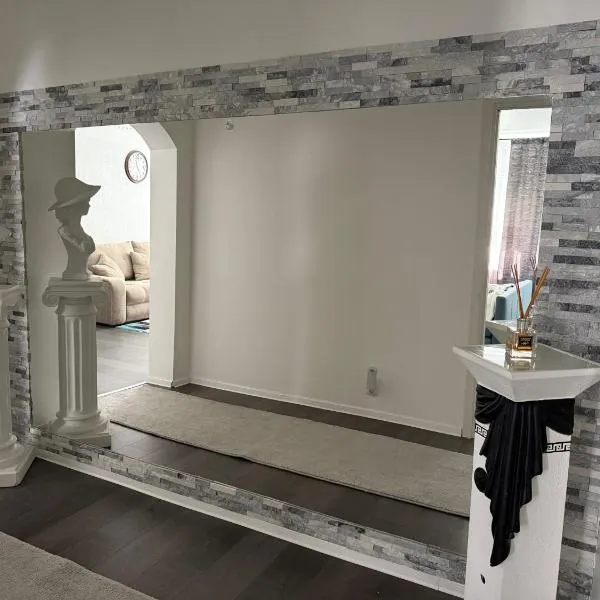 Apartament Alex，位于梅迪亚什的酒店