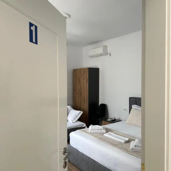 Lexhulo "Rest&Fly" Room's，位于Domje的酒店