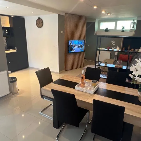 Chez Aneta，位于锡斯特龙的酒店