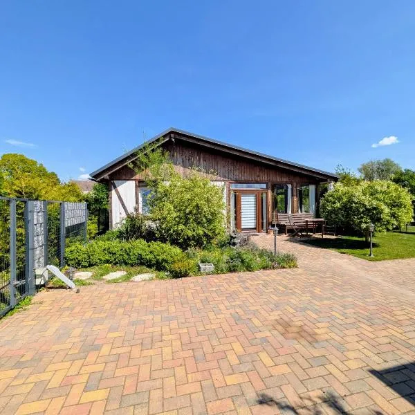 Ferienhäuser Uckermark Ponderosa，位于Mittenwalde的酒店