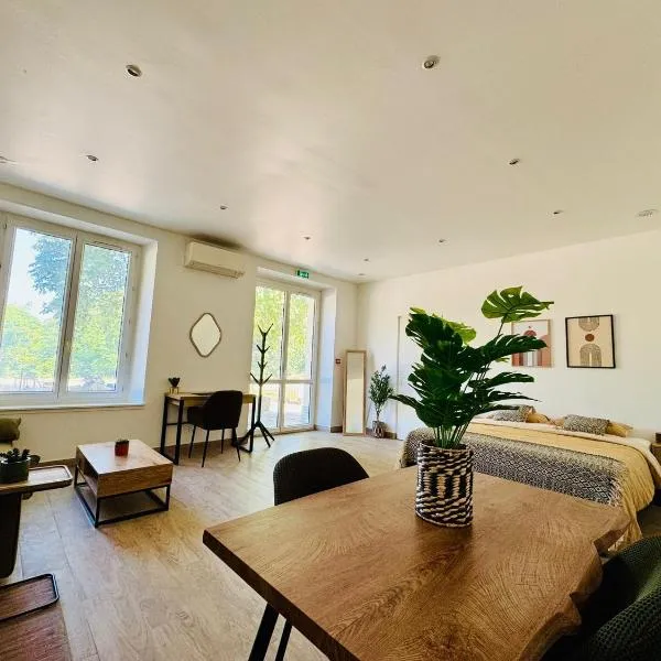 Le parc d'eden，位于Villeneuve-sous-Dammartin的酒店