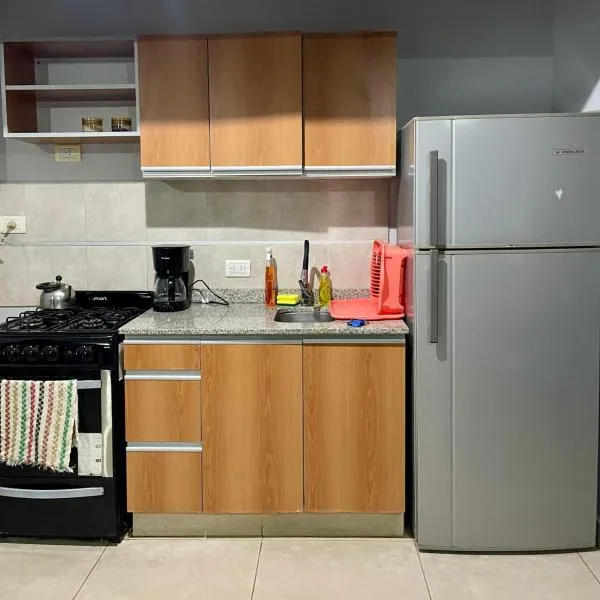 4-Espectacular departamento centrico，位于莫龙的酒店