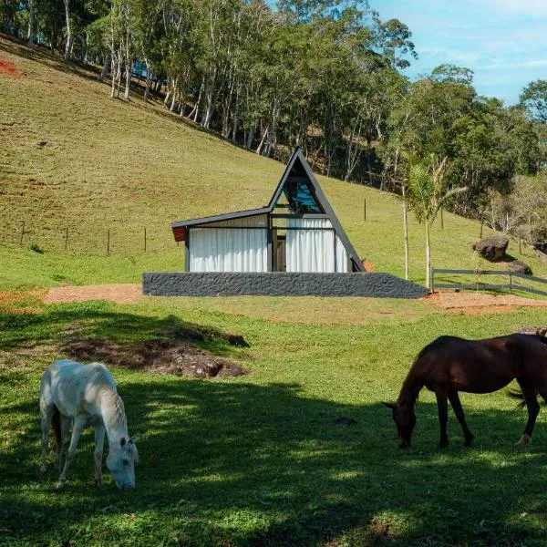 Chalé Encanto - Hotel Fazenda Gabro，位于Apiaí的酒店