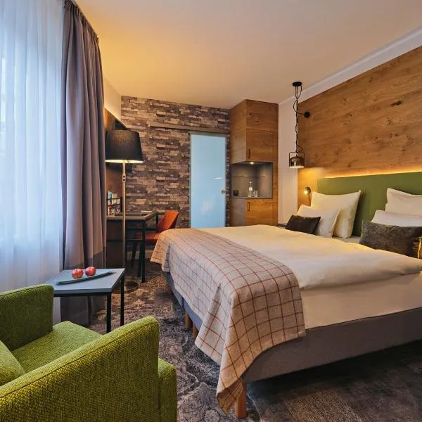 伯格-克劳斯餐厅酒店，位于伯格奥夫费马恩的酒店