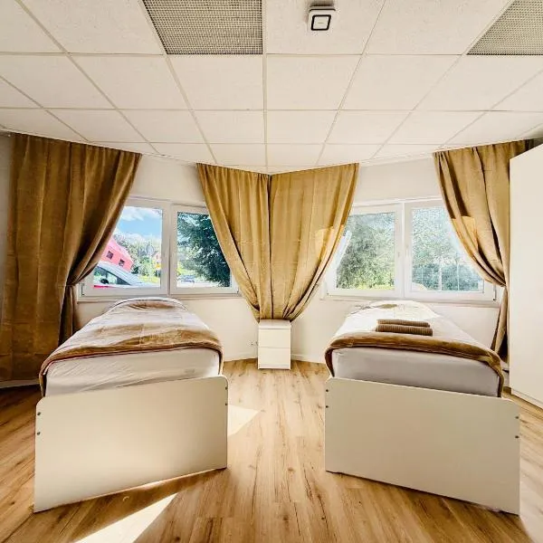 Emilbnb in der Monheimer Straße，位于蒙海姆的酒店