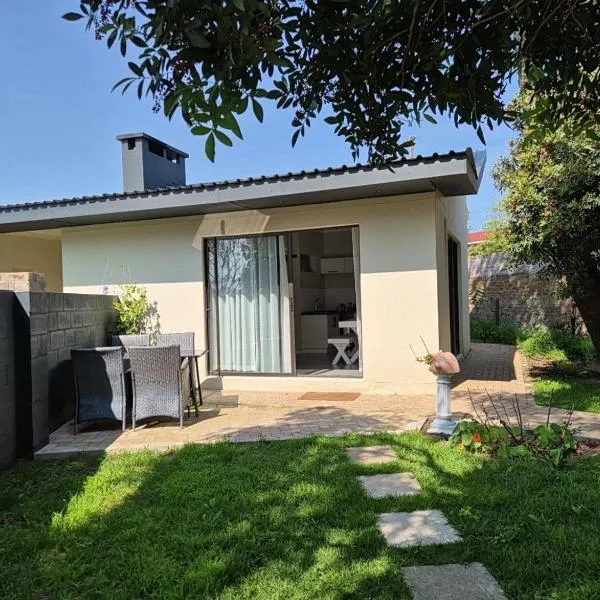 Wildflower Cottage，位于达令的酒店