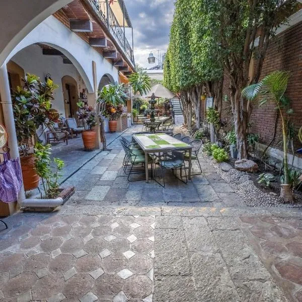 Las Mariposas Hotel & Studios，位于瓦哈卡市的酒店