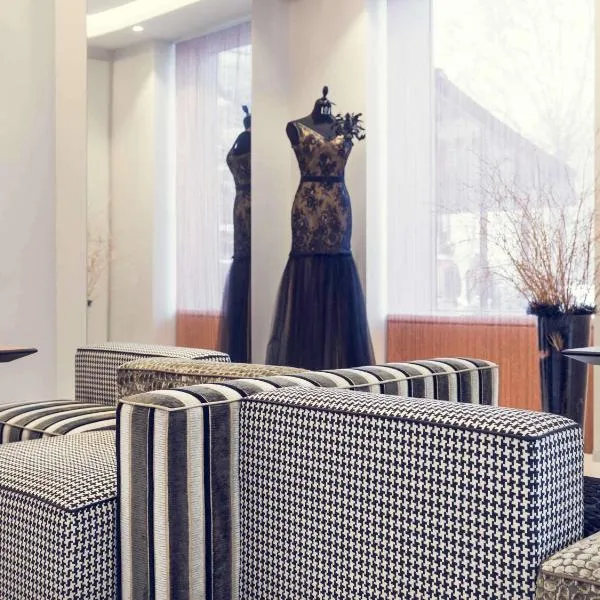 巴黎意大利广场美居酒店，位于巴黎的酒店