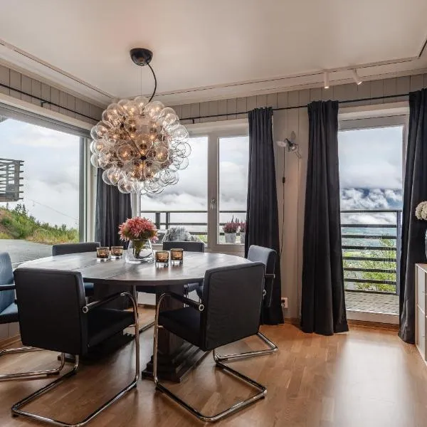 Ledig nyttårshelgen er en stor leilighet med panoramautsikt over Hemsedal，位于海姆瑟达尔的酒店